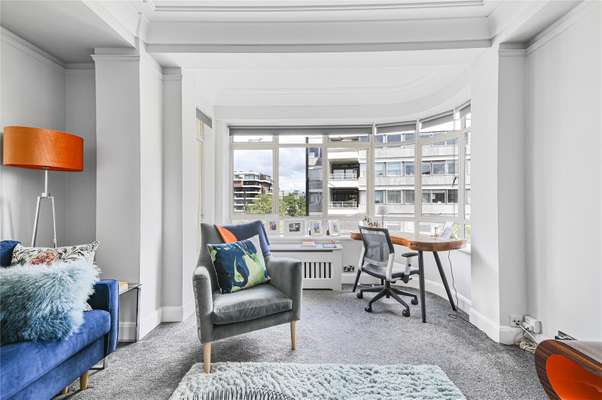 Flat Prince Albert Road in City of Westminster