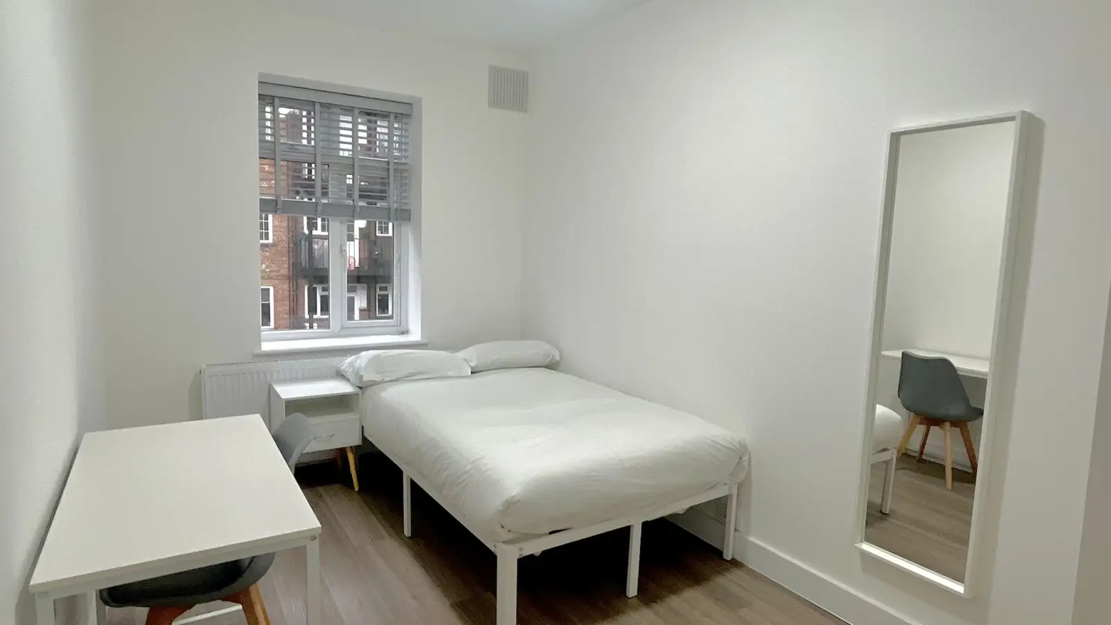 Room Pattison Road in Greater London