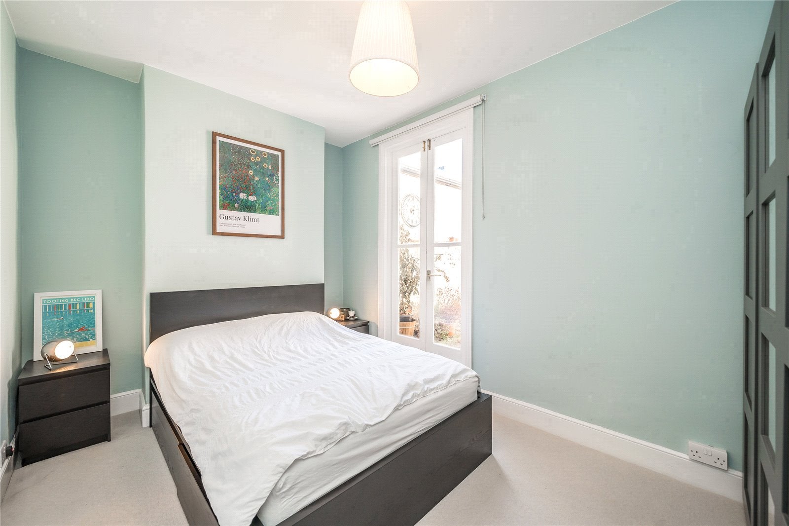 House Gambetta Street in Greater London