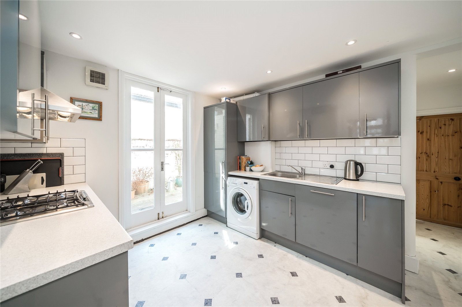 House Gambetta Street in Greater London