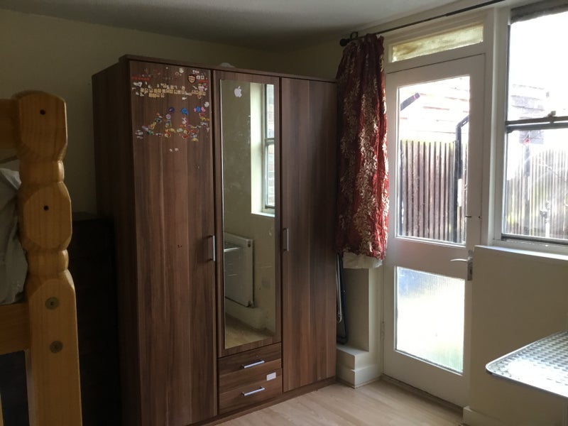 Room Sedgmoor Place in Greater London