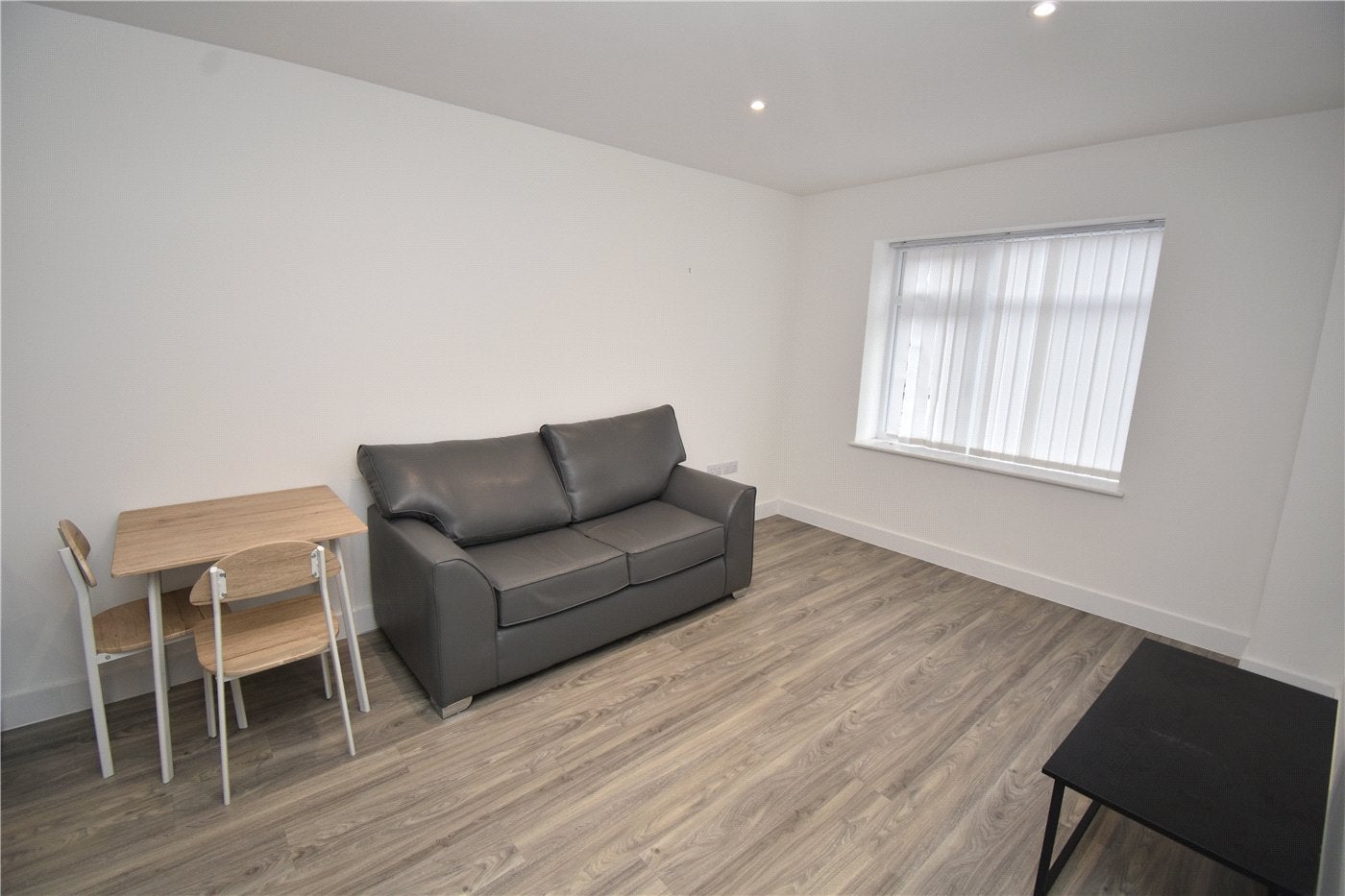 Flat Esher Road in New Ferry