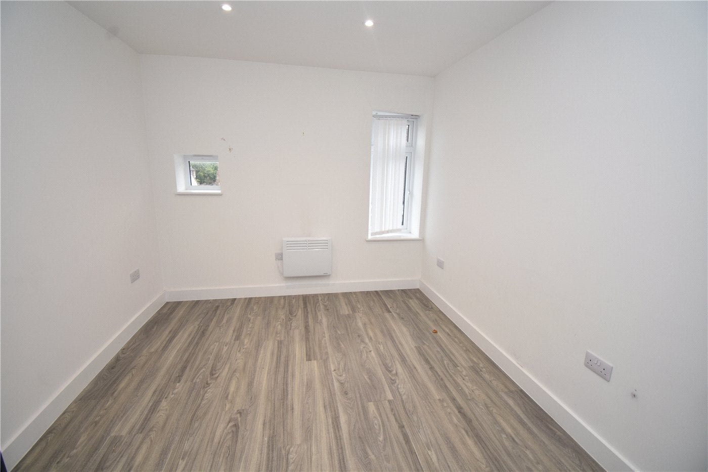 Flat Esher Road in New Ferry