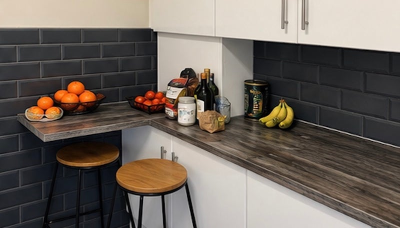 Room Whitnell Way in Greater London