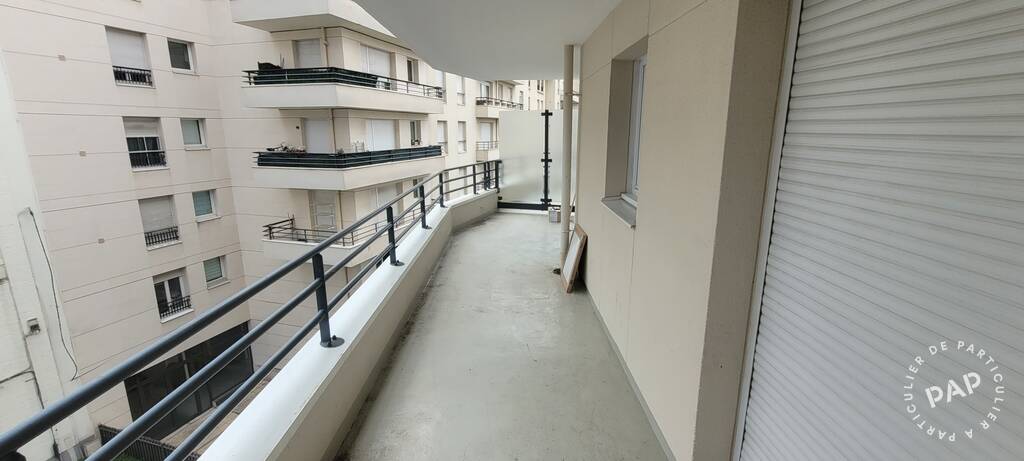 Chambre Rue du Général Leclerc à Bois-Colombes
