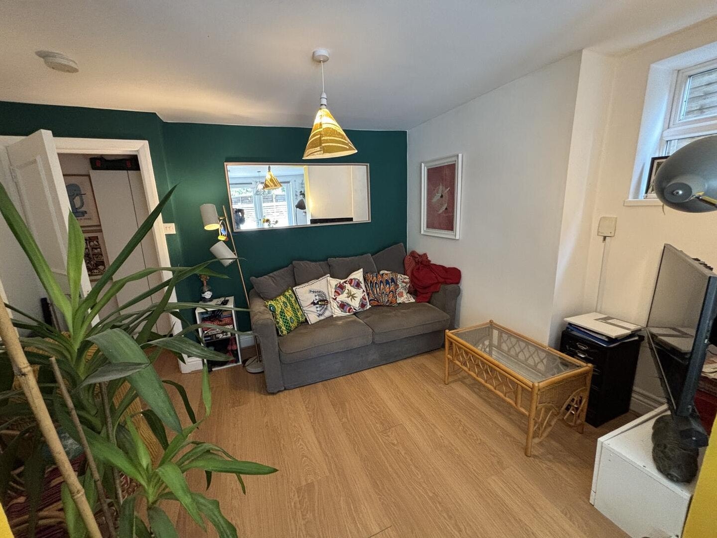 Flat Clifton Road in Greater London
