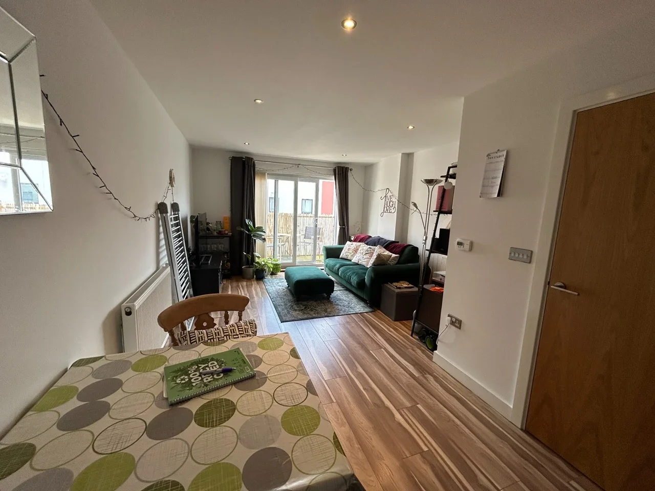 Flat Crown Drive in Greater London