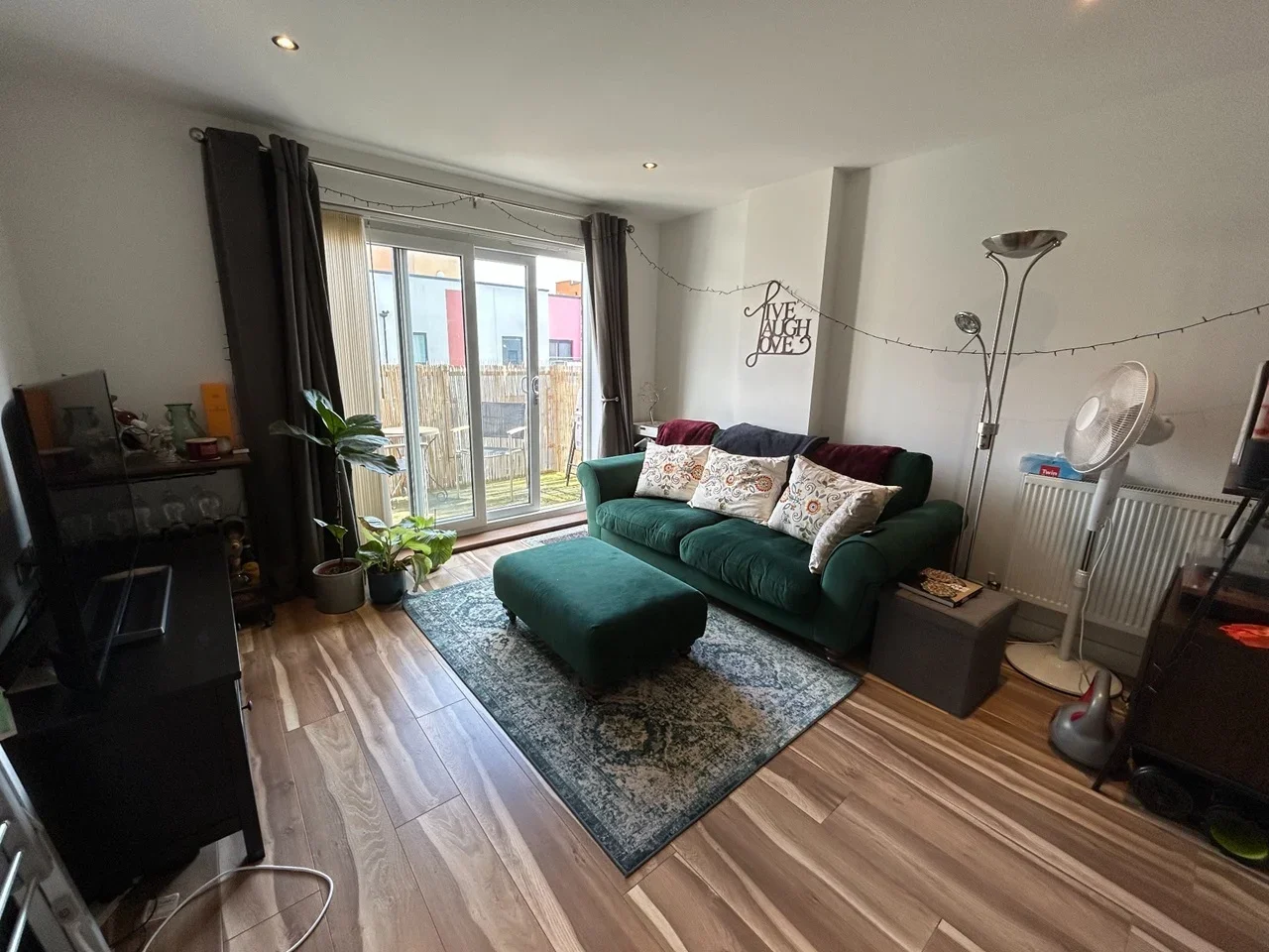 Flat Crown Drive in Greater London