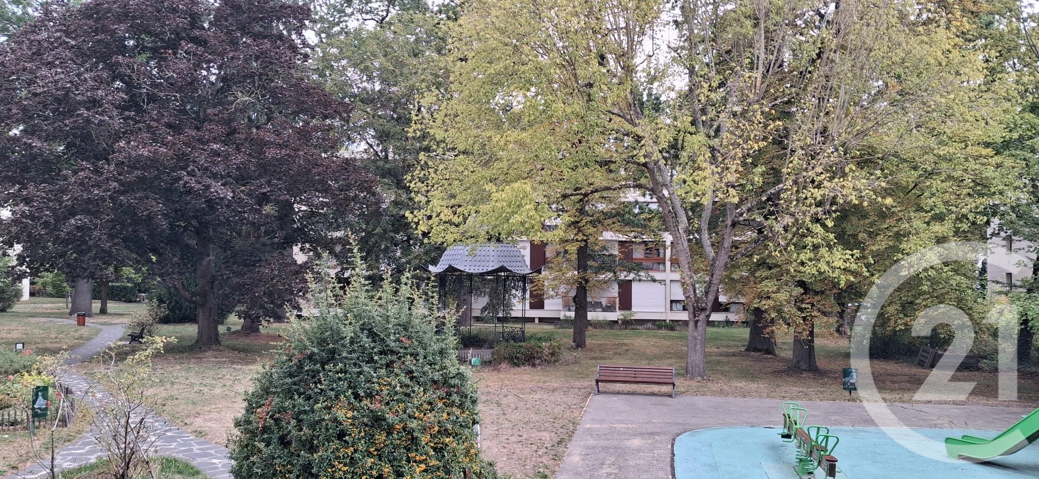 Appartement Avenue Eugène Adam à Maisons-Laffitte