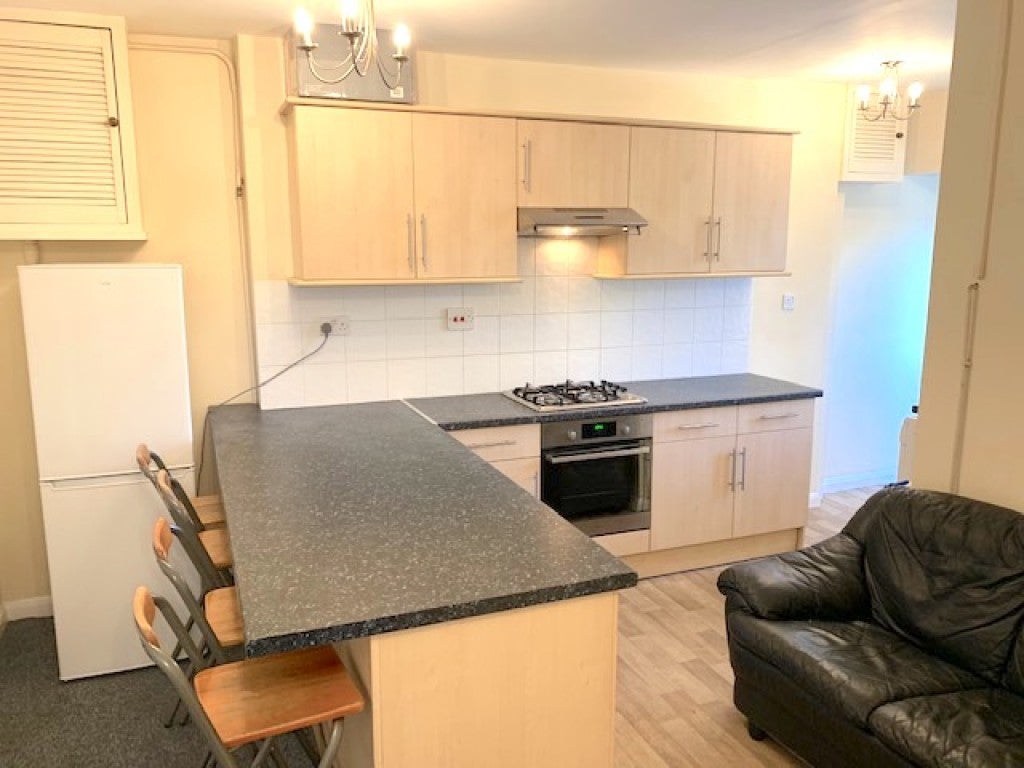 House Finchley Lane in Greater London