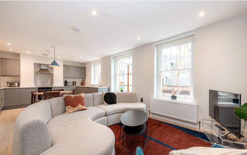 Flat Marylebone Lane in City of Westminster