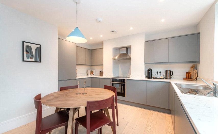 Flat Marylebone Lane in City of Westminster