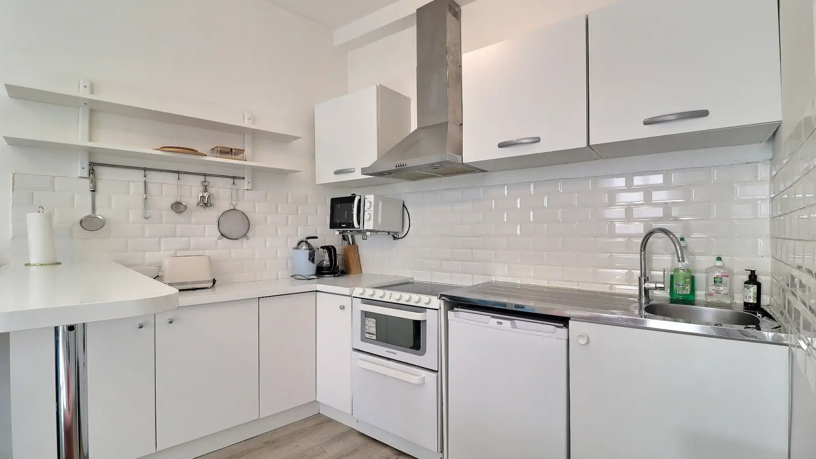 Flat Rue Courtalon in Paris