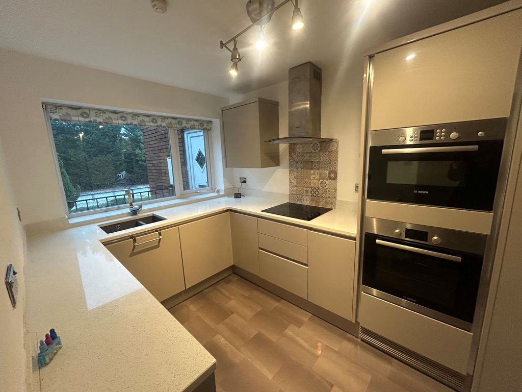 Flat Hagley Road in Birmingham