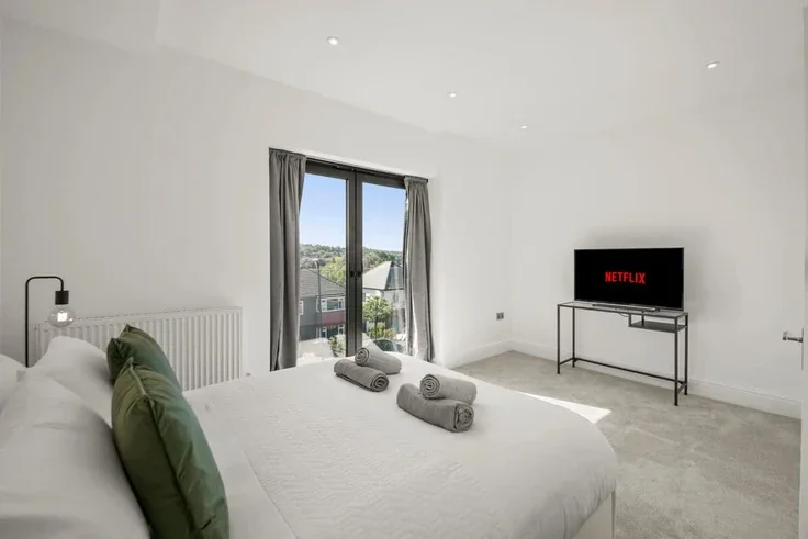 House The Grove in Greater London