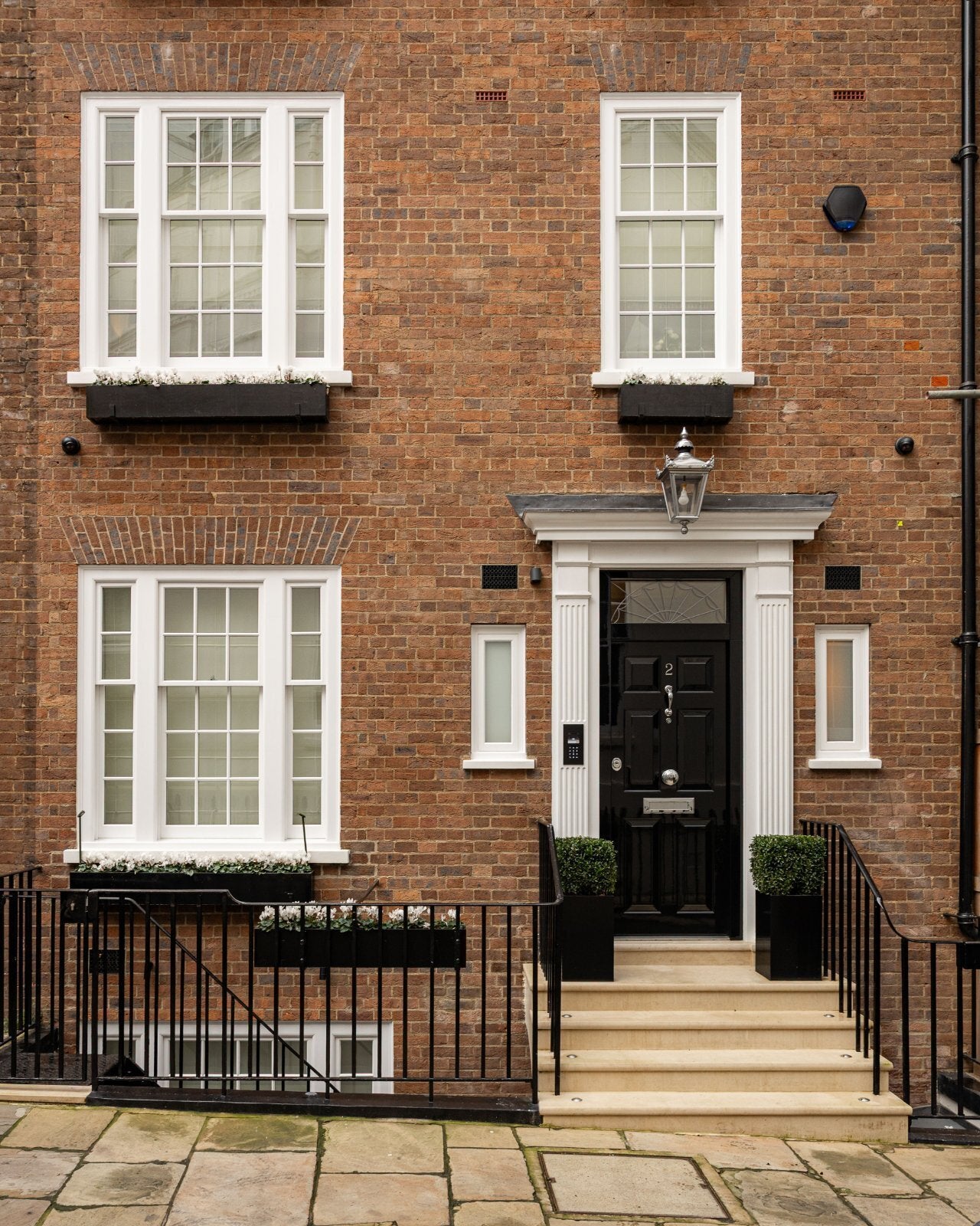 House Wilton Row in City of Westminster