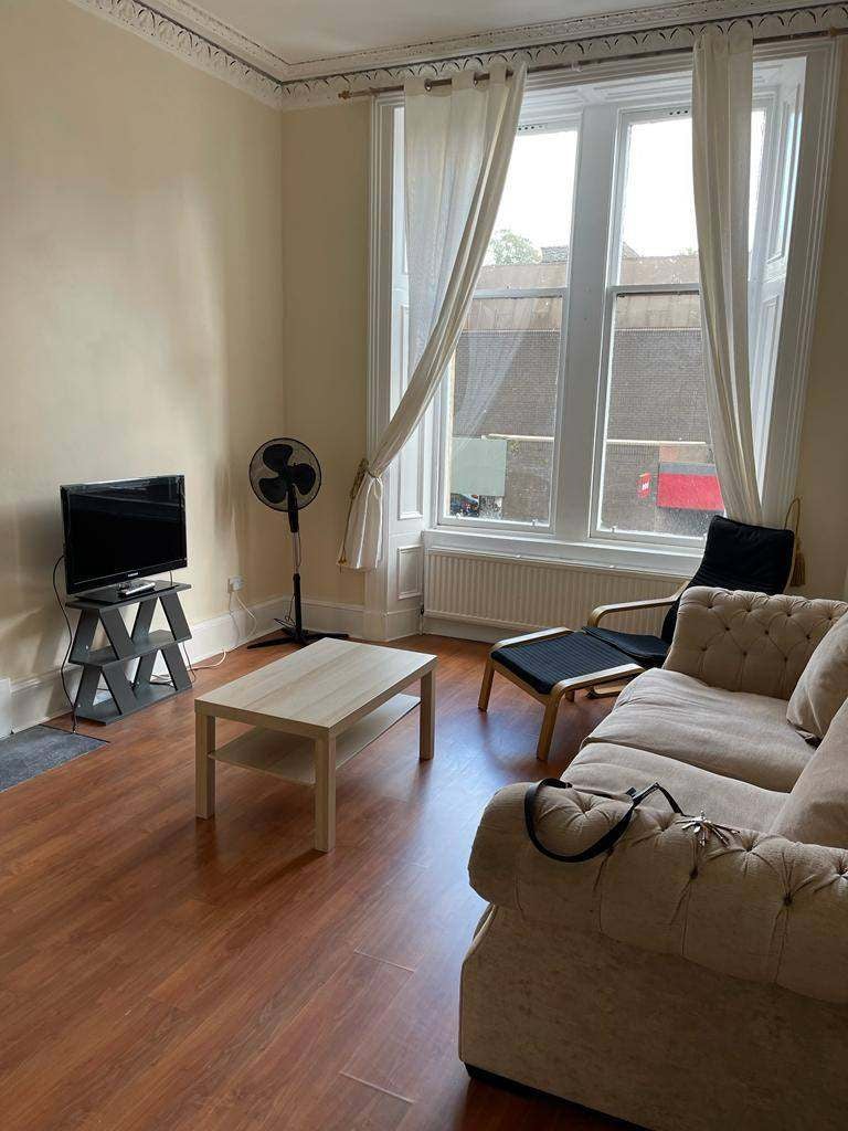 Flat Ruthven Street in Glasgow
