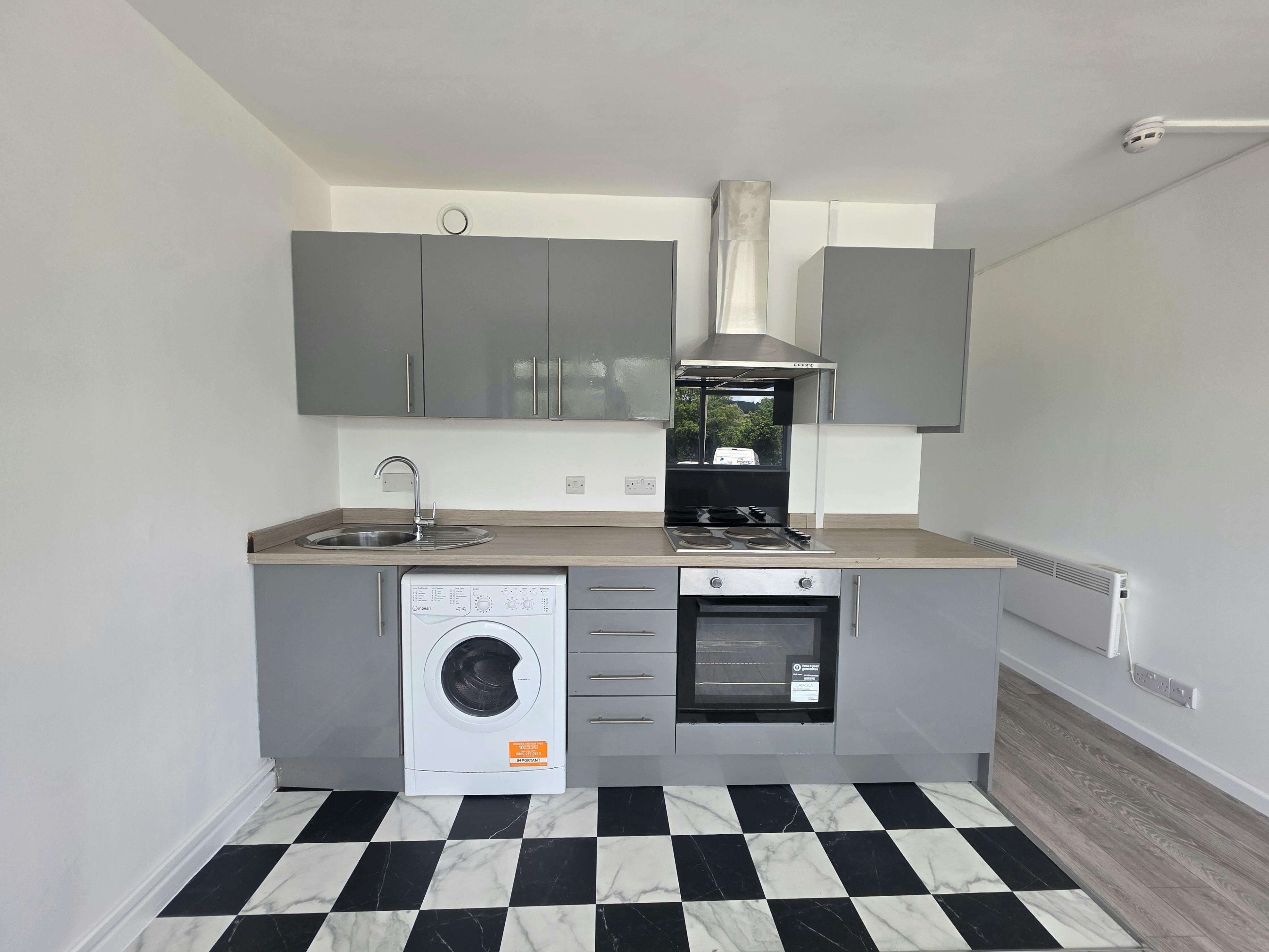 Flat Totnes Road in Paignton