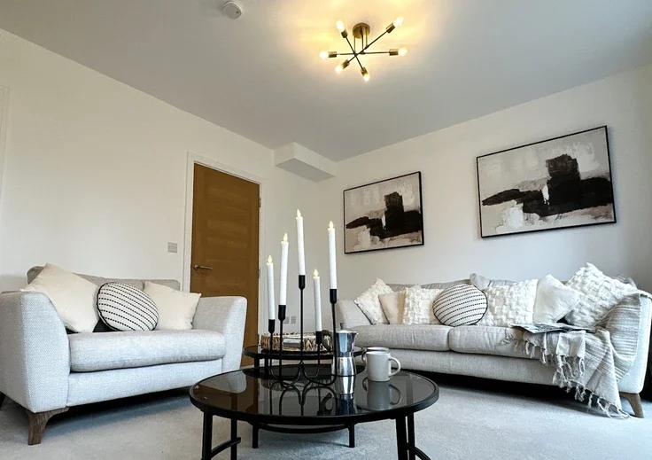 House Laburnum Way in Borough of Spelthorne