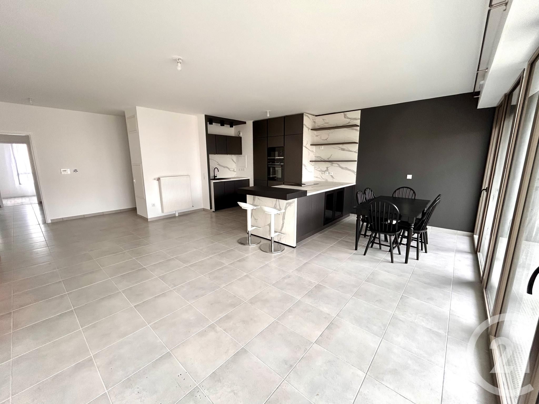 Appartement Rue du Départ à Enghien-les-Bains
