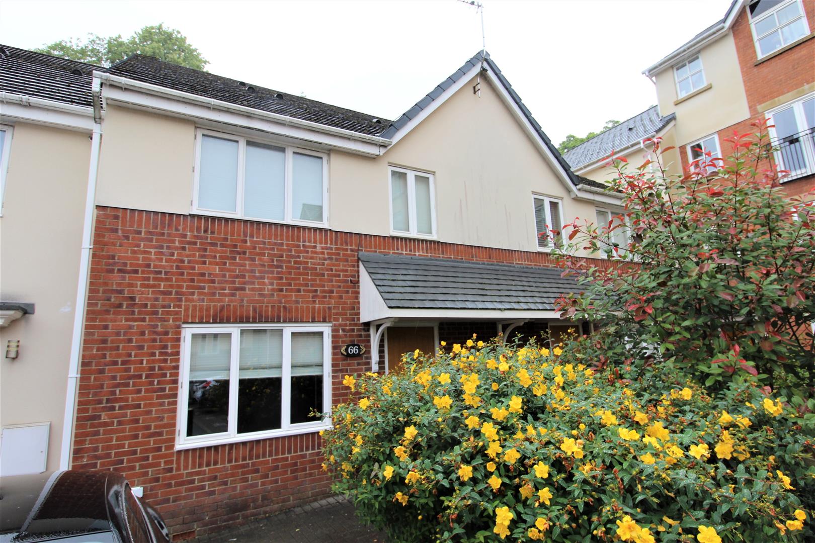 House Clarendon Gardens in Bolton