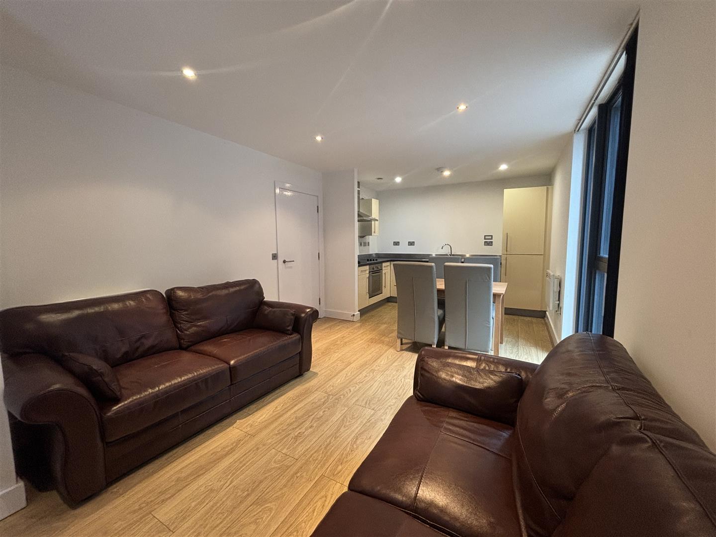 Flat Isaac Way in Manchester