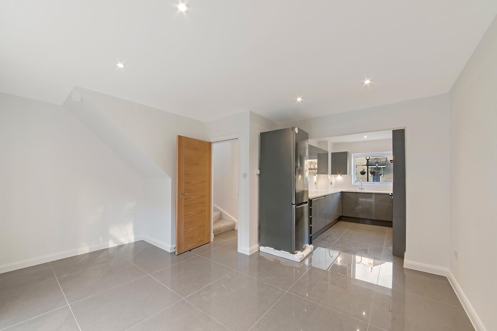 House Albert Mews in Greater London