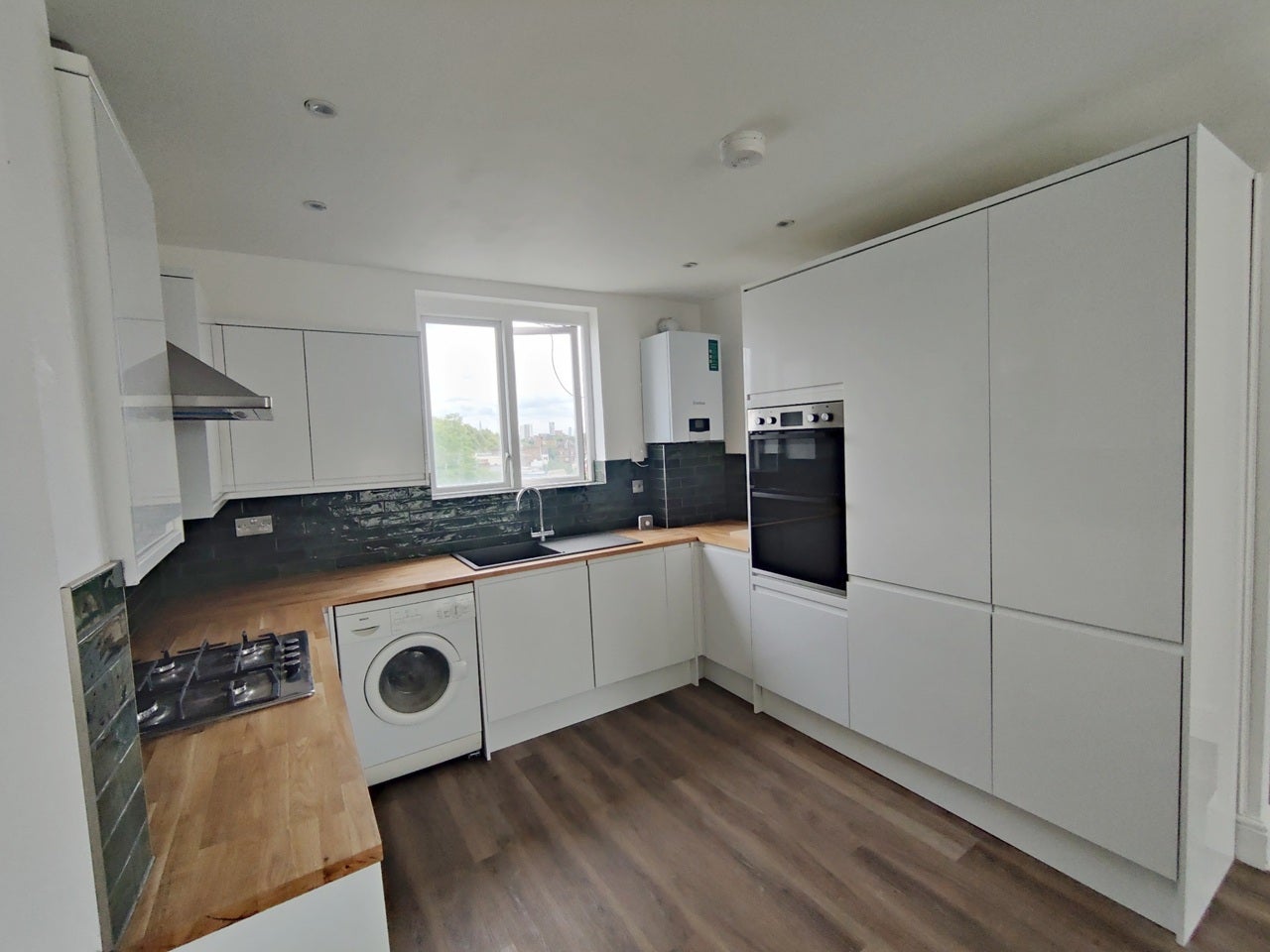 Flat Leighton Grove in Greater London