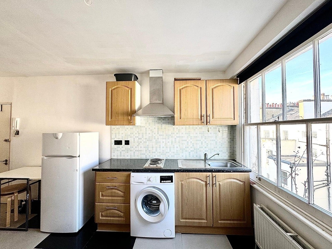 Flat Leinster Gardens in City of Westminster