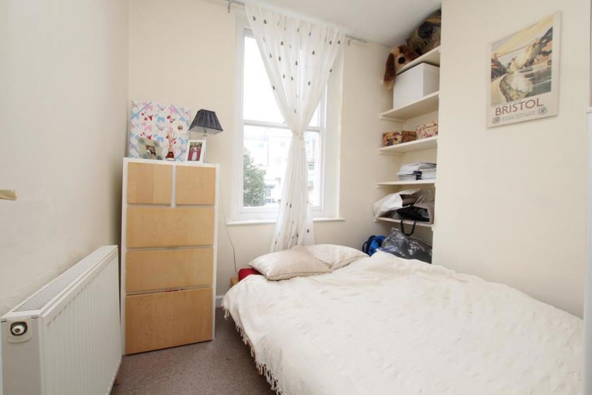 Flat Royal Park in Bristol