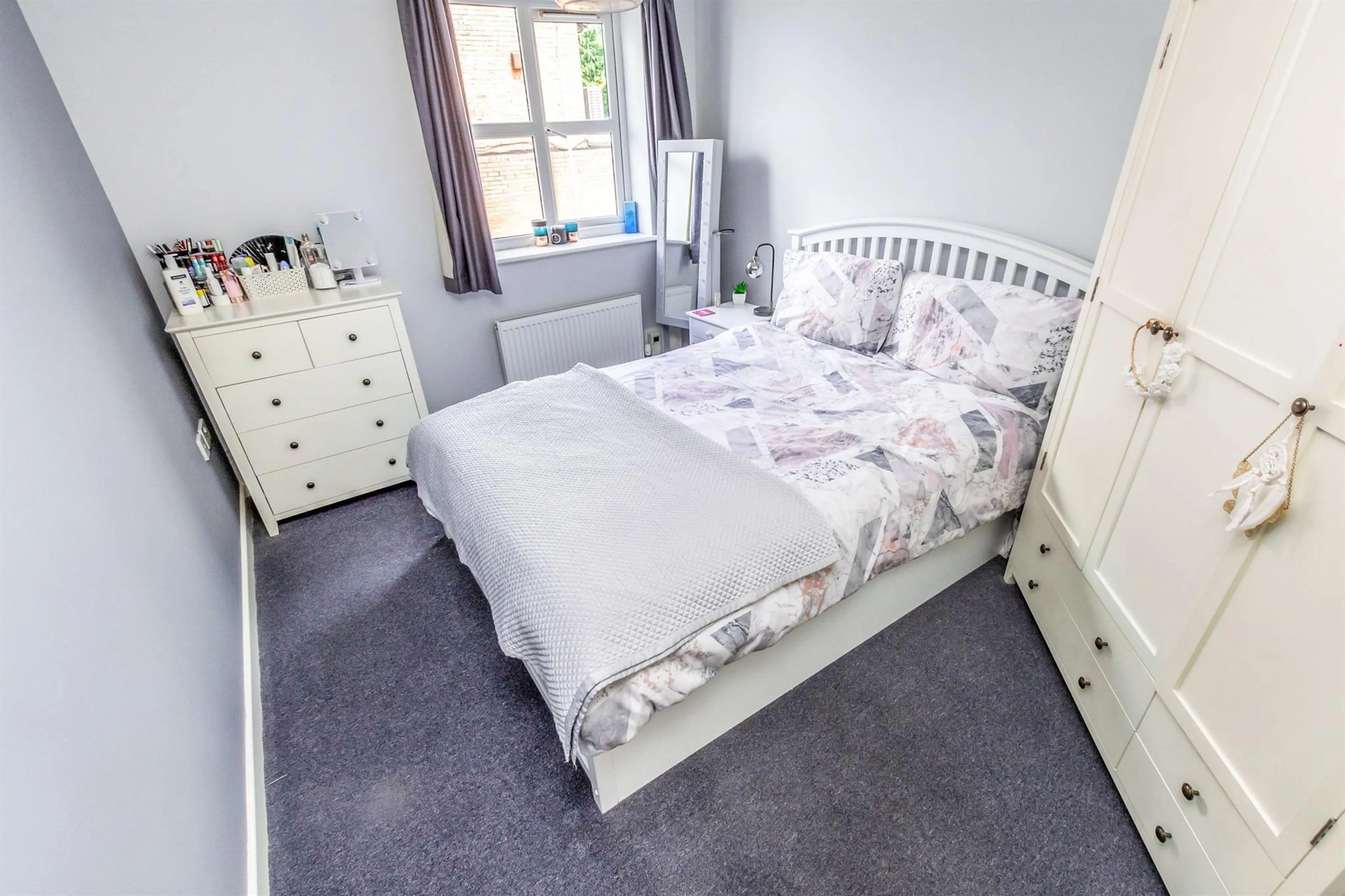 Flat Pendlebury Close in Longton