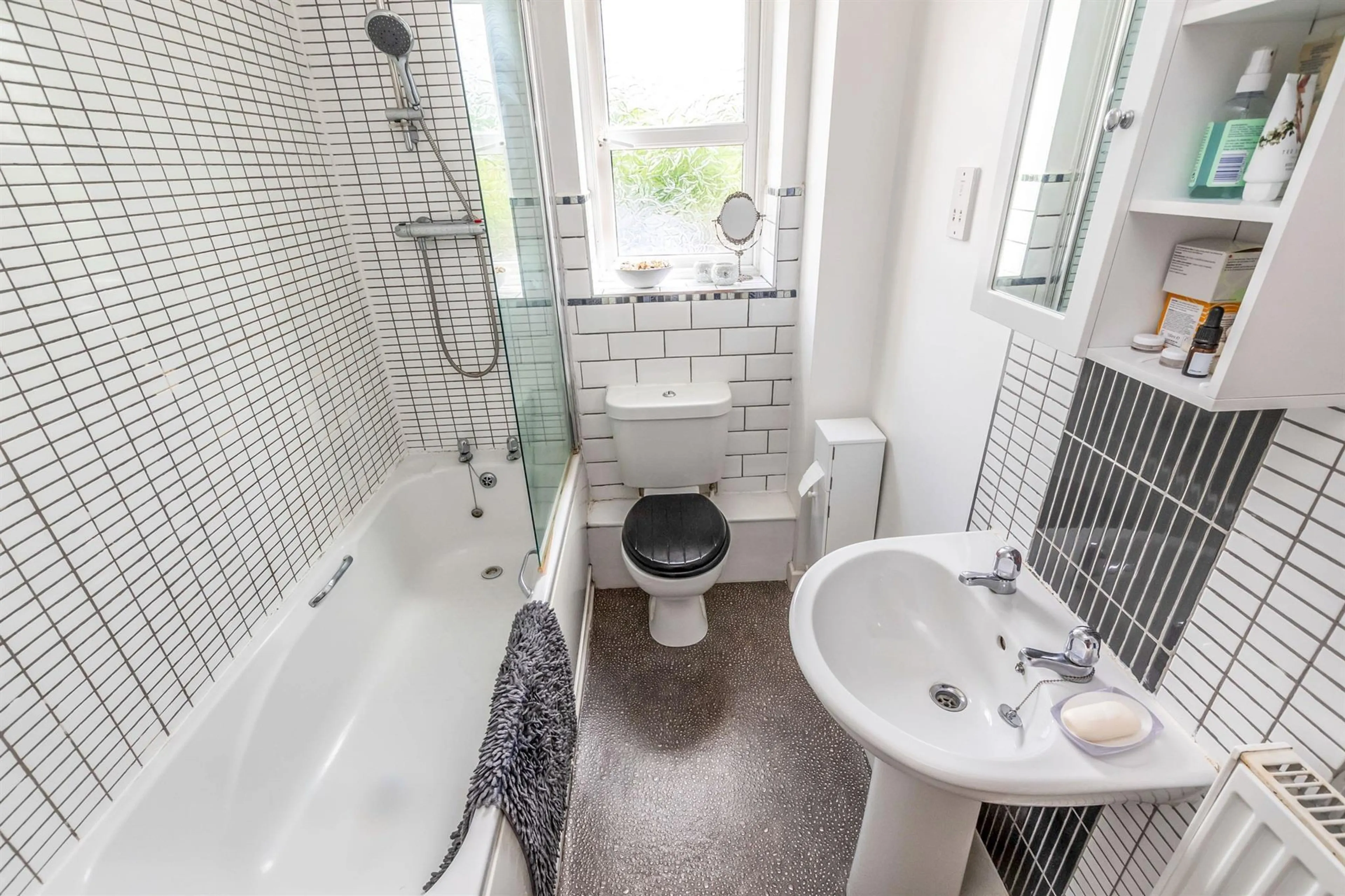 Flat Pendlebury Close in Longton