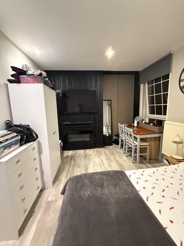 Room Birchfield Street in Greater London