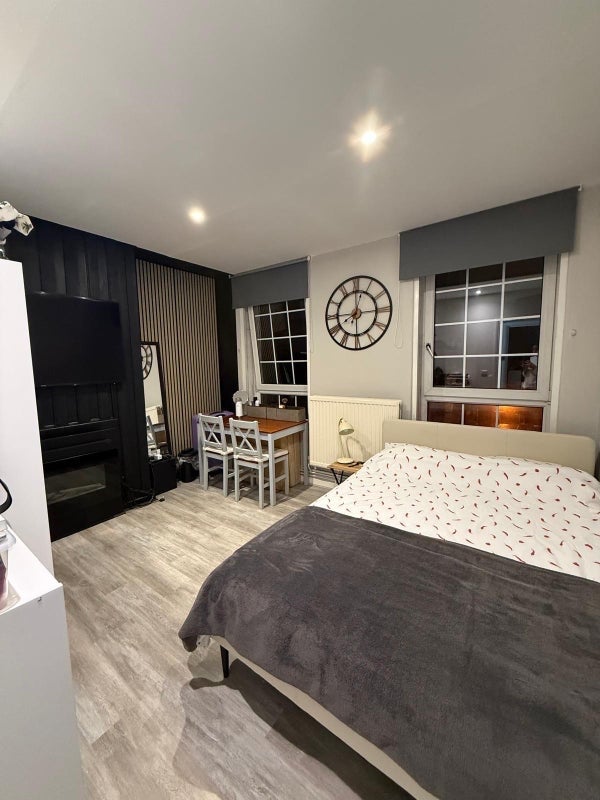 Room Birchfield Street in Greater London