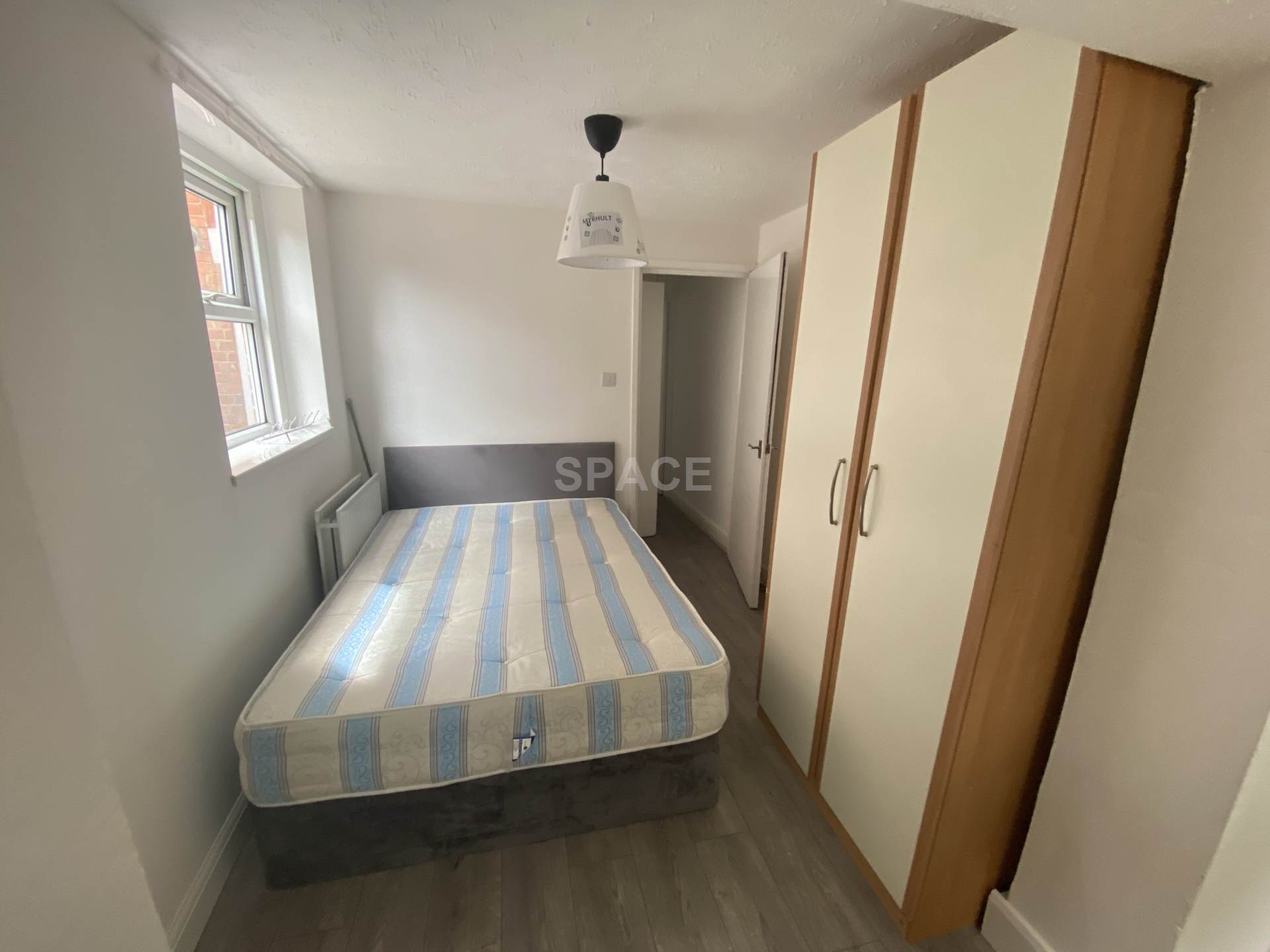 Flat St Edwards Road in Reading