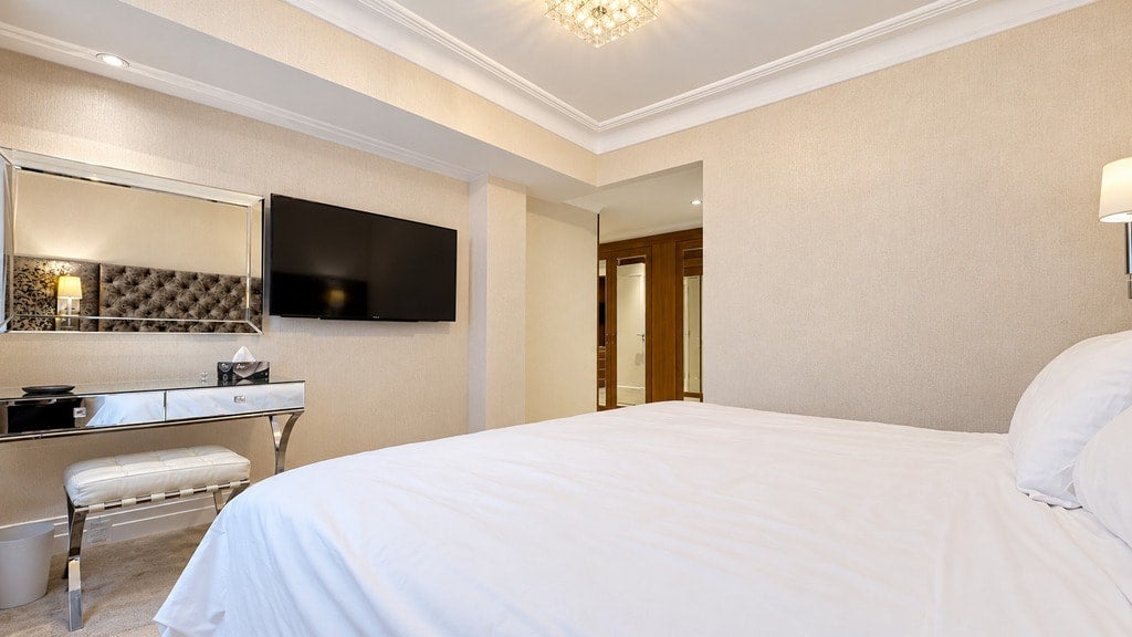 Flat Park Lane in City of Westminster