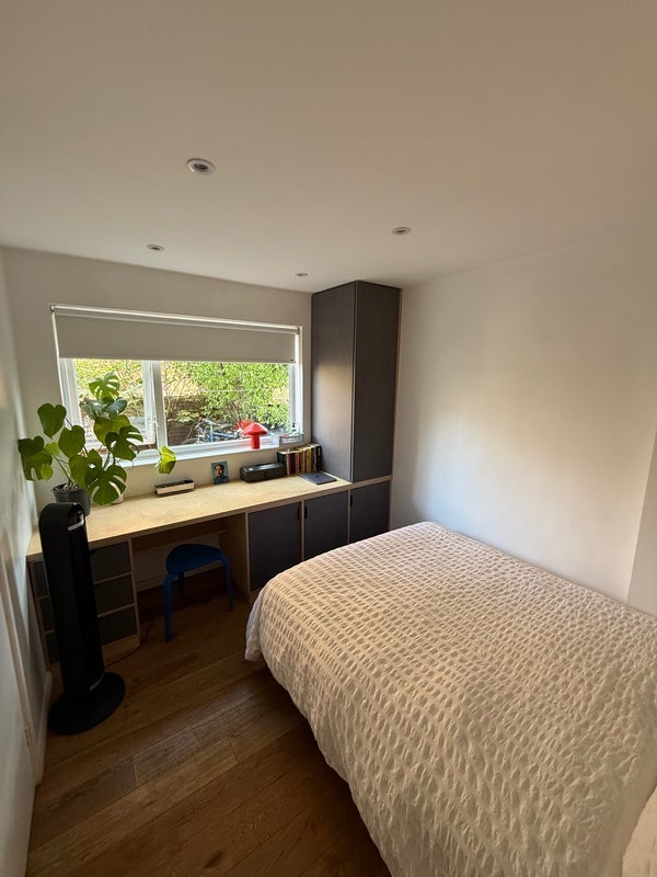 Room Swinnerton Street in Greater London