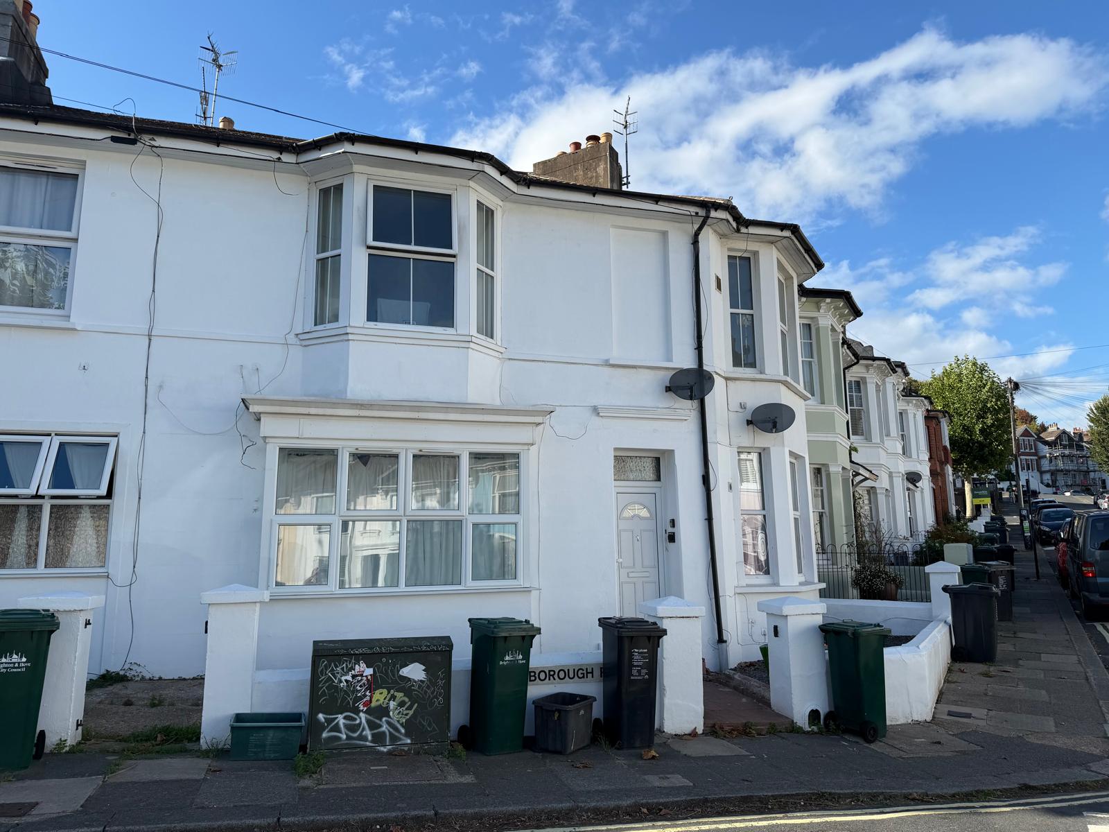 Flat Scarborough Road in Brighton and Hove