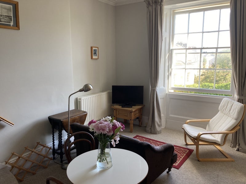 Flat Lansdown Road in Bristol