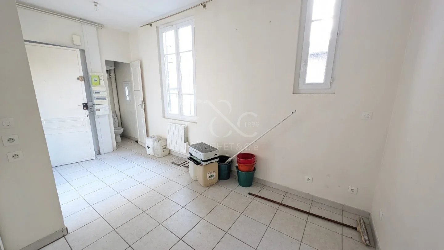 Chambre Place Aristide Briand à Lyon