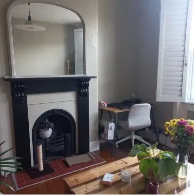 Flat Canterbury Place in Greater London
