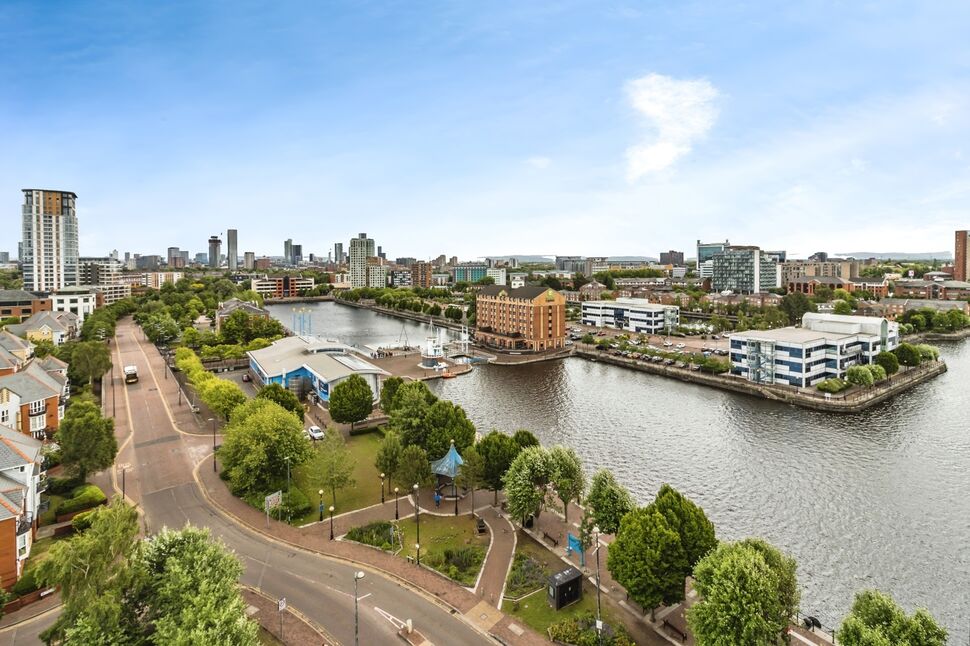 Flat The Quays in Salford