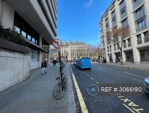 Flat Strand in City of Westminster