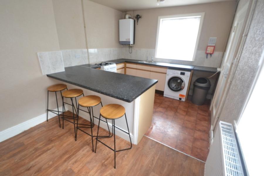Room Oakfields Road in Nottingham
