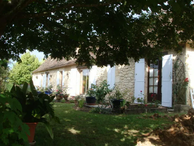Chambre Impasse de Pouyalou à Eyraud-Crempse-Maurens
