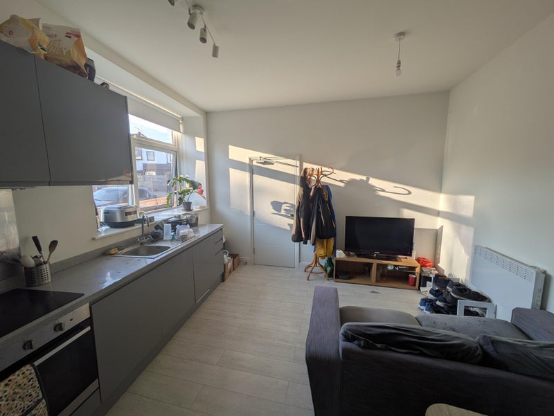 Room Alpha Road in Bristol