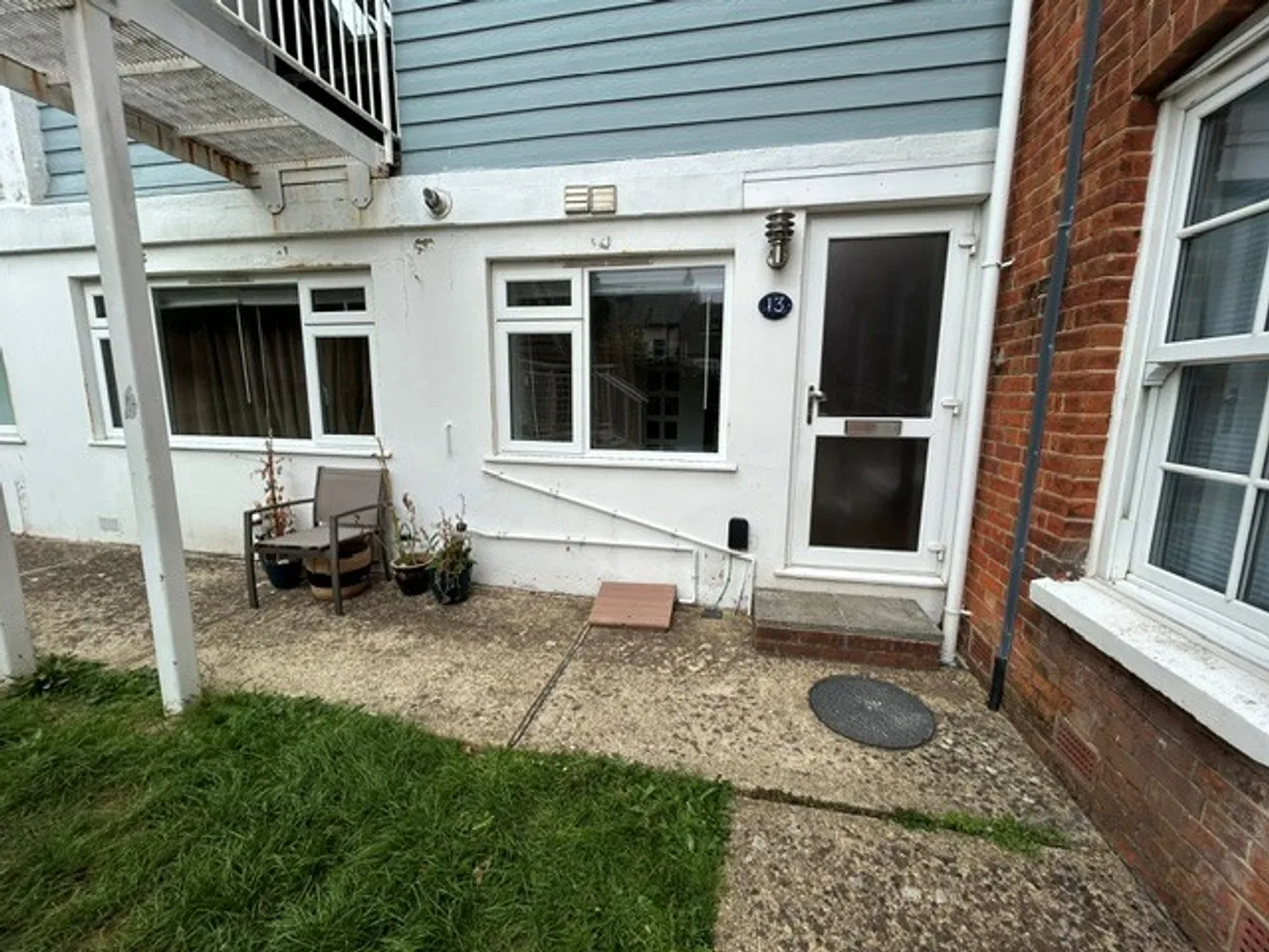 Flat Denmark Road in Cowes