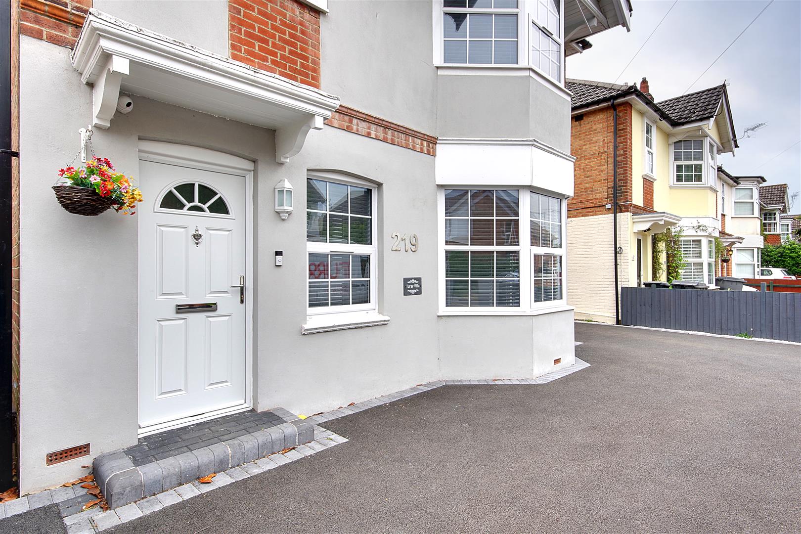 House Capstone Road in Bournemouth