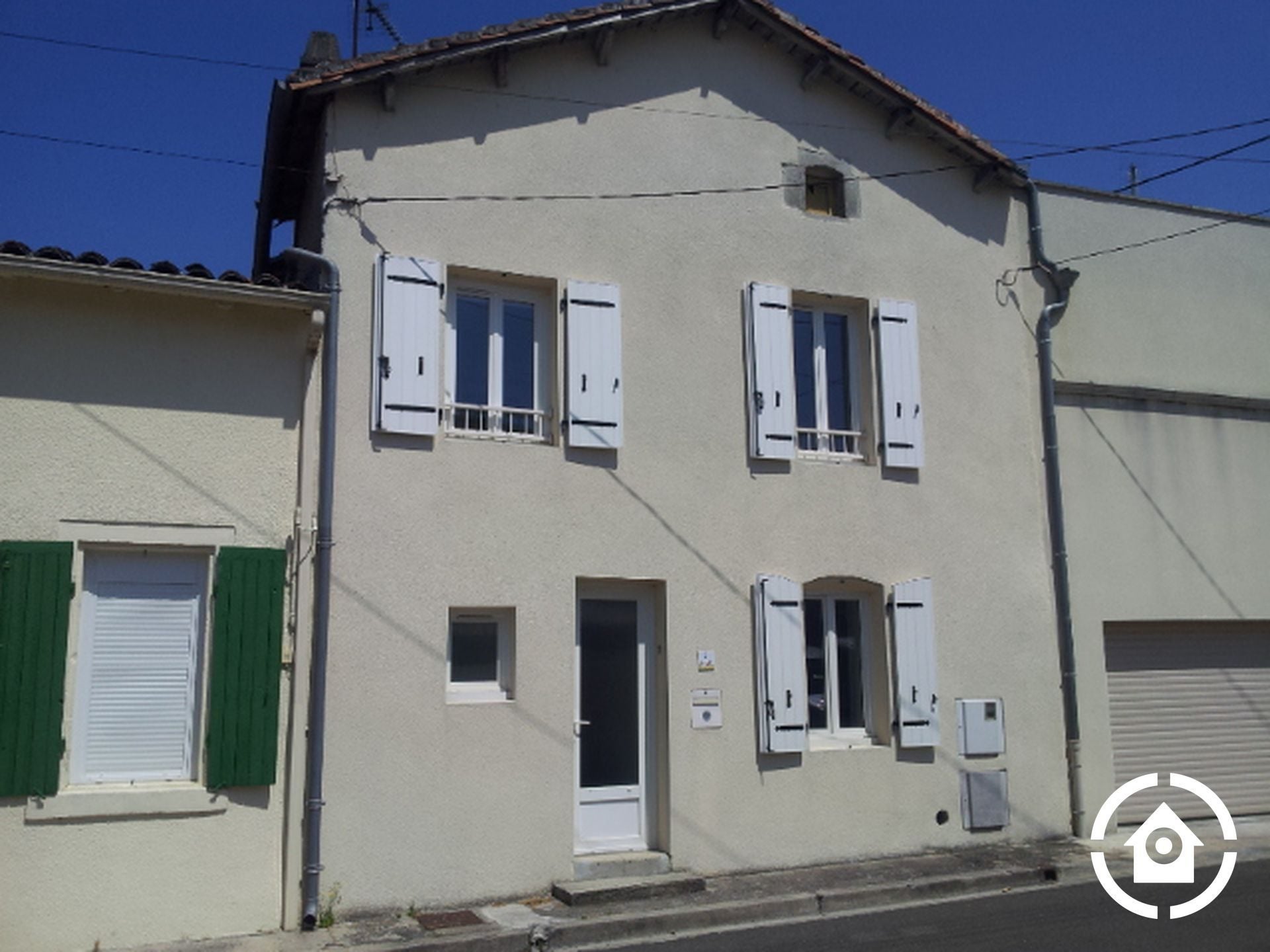 House Rue Pierre Pinard in Châteaubernard