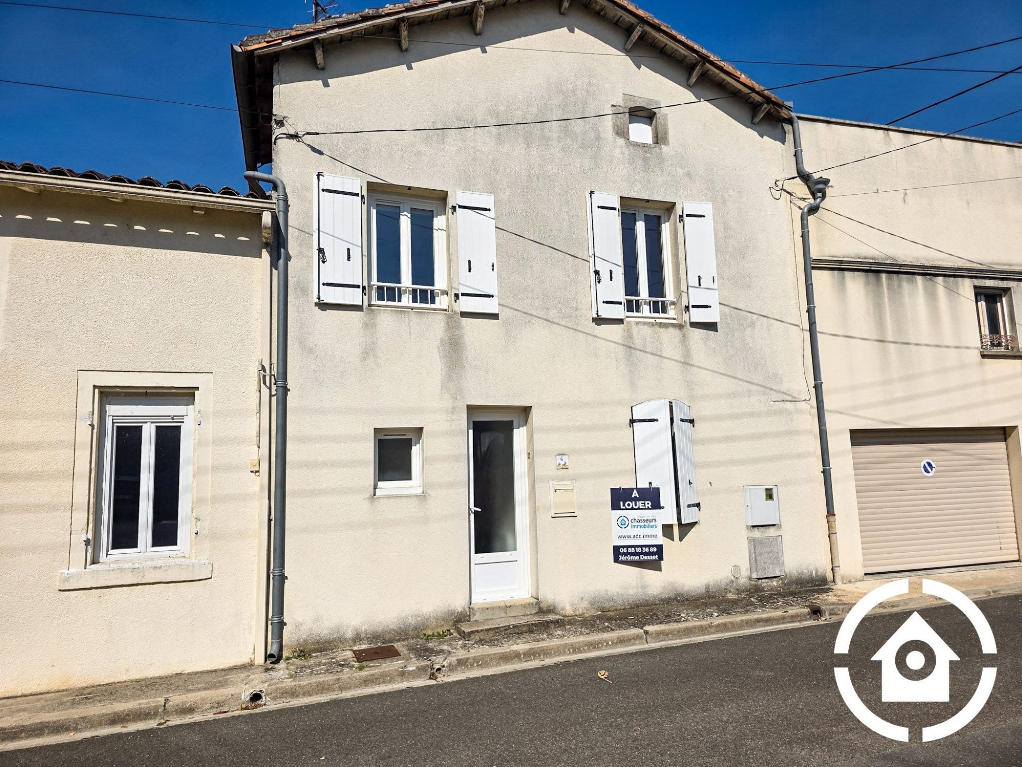 House Rue Pierre Pinard in Châteaubernard